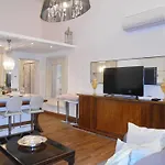 Luxury Navona Apartments By Flatinrome