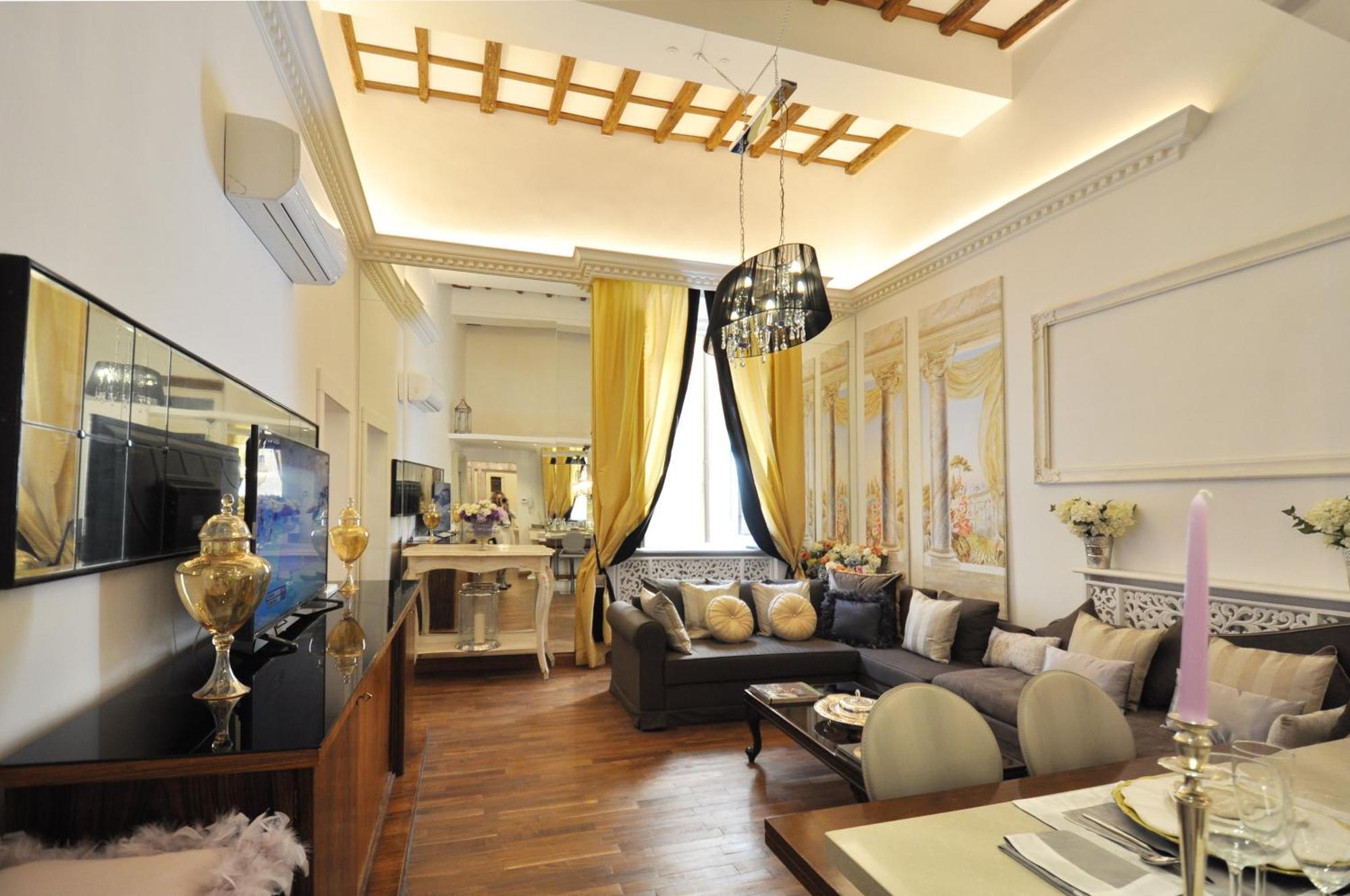 Luxury Navona By Flatinrome Apartment